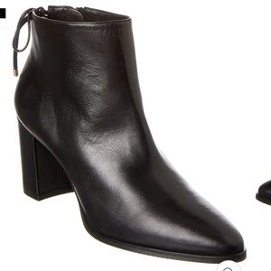 STUART WEITZMAN GARDINER LEATHER BOOTIE